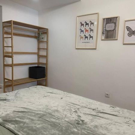 Stylish Renovated Apartment In Chiado Lissabon Exterior foto